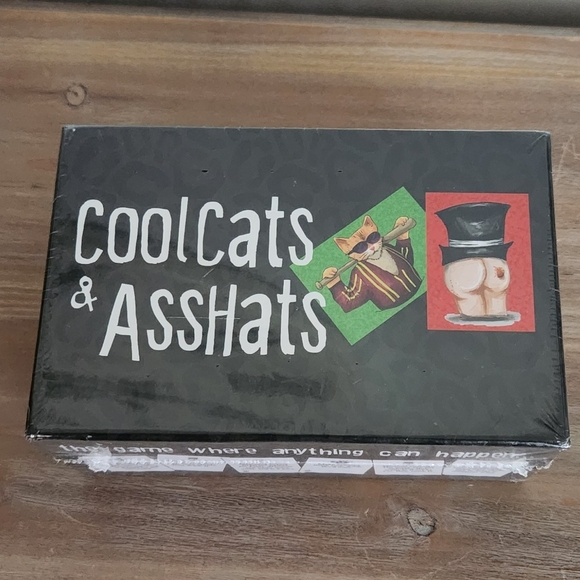 🎉😼💥 CoolCats & AssHats Card Game – New in Original Packaging - Party game - Picture 12 of 13